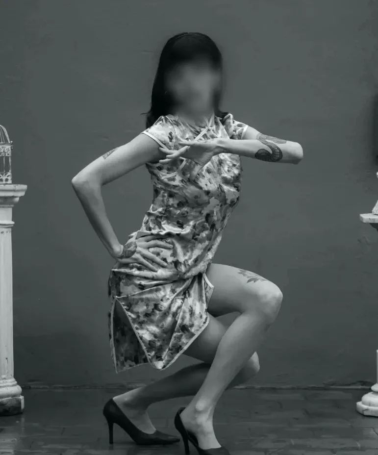Anneke, 30