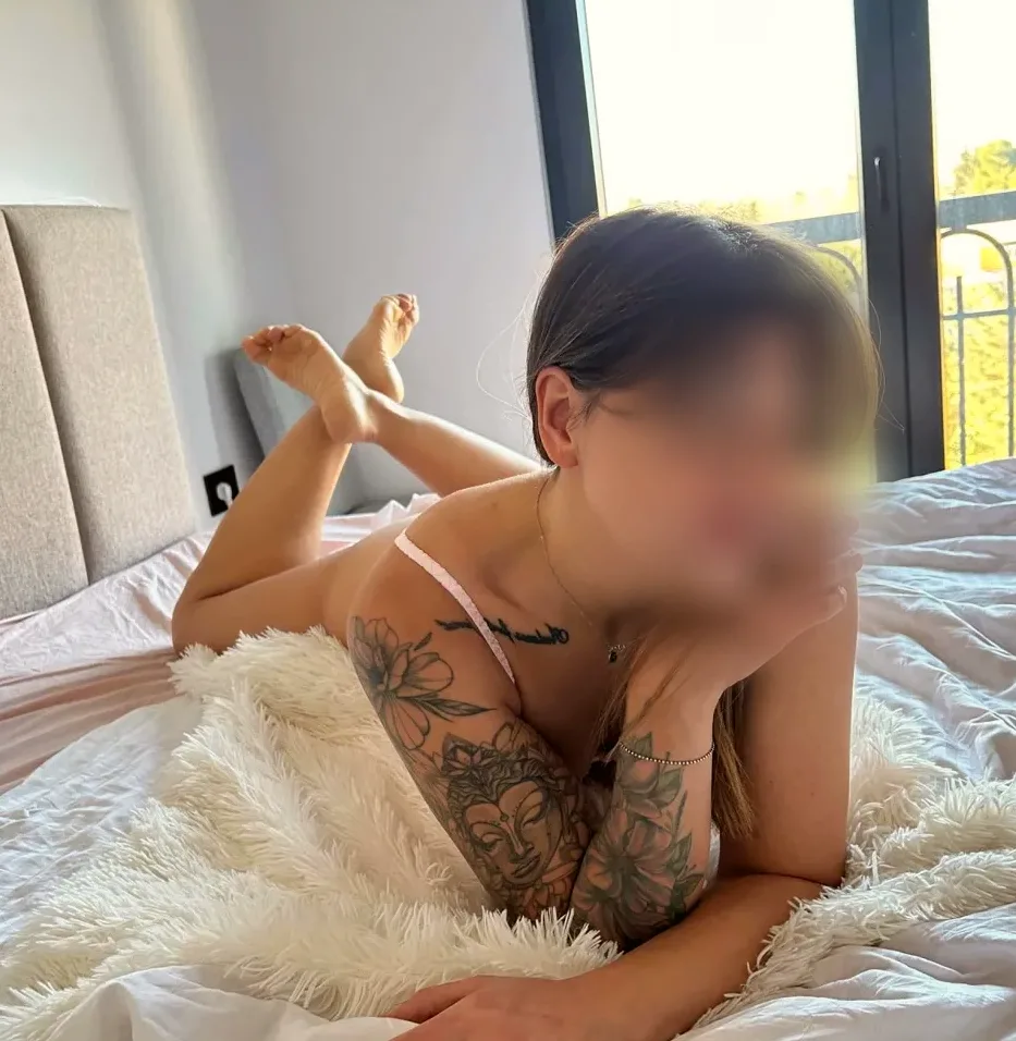 Femke, 34