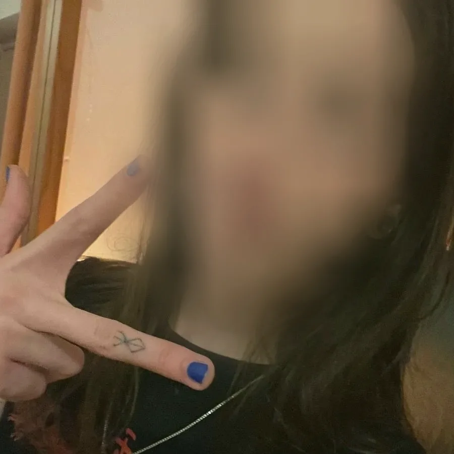 Naomi, 21