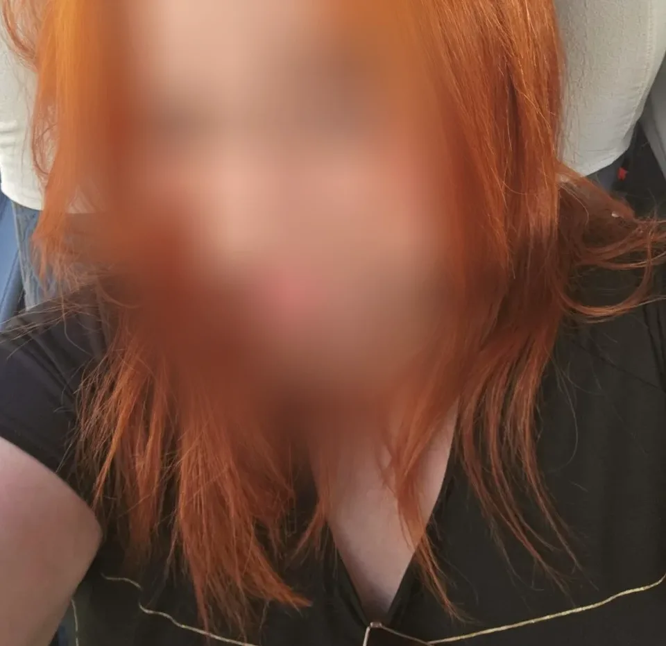 Wendy, 25